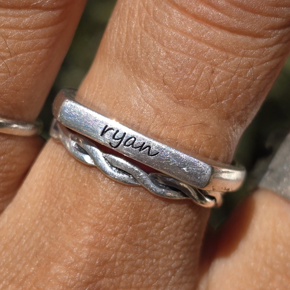Sterling silver 925 "ryan" script personalized name ring